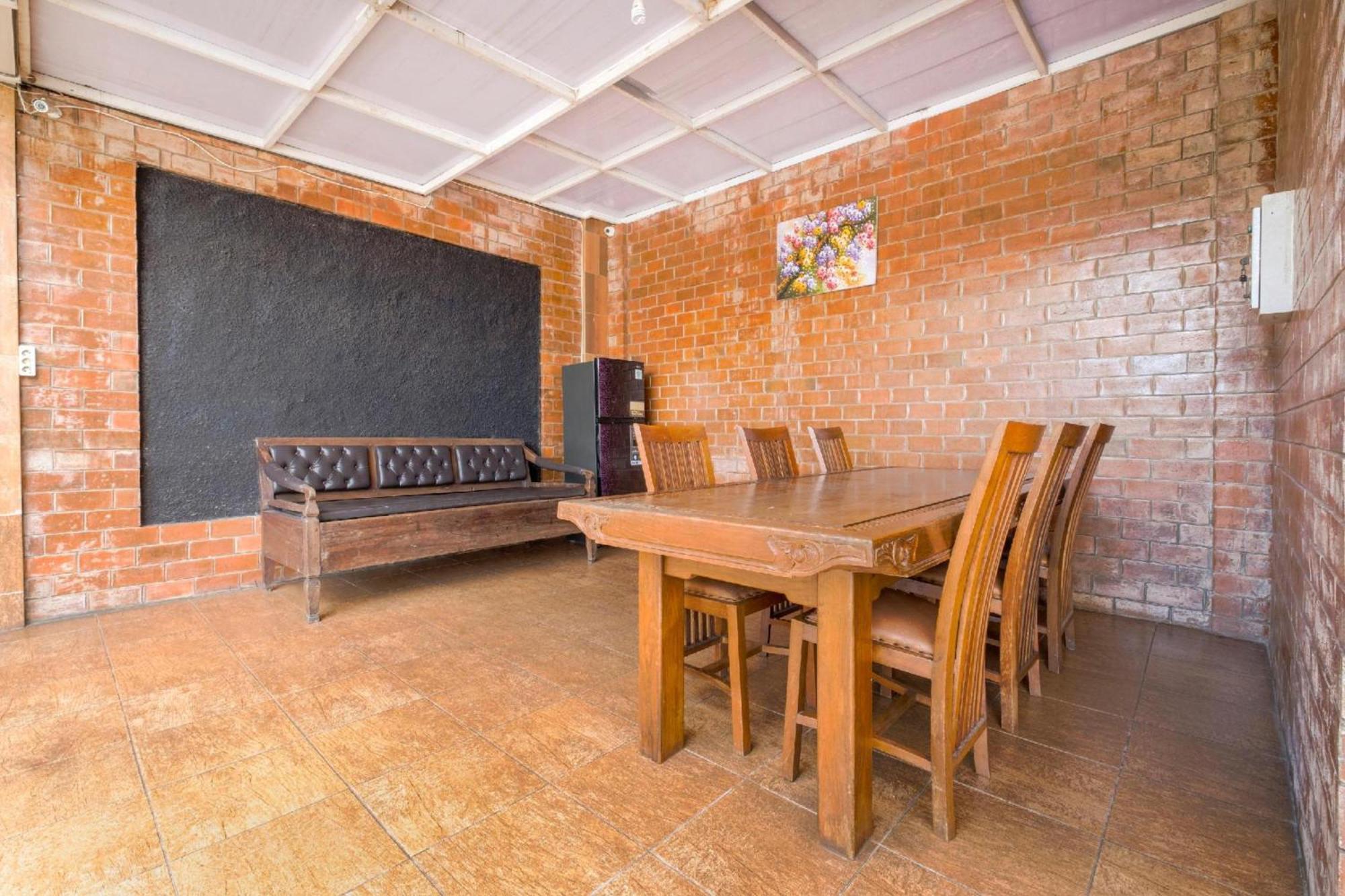 Hotel O Prambanan Near Prambanan Temple Εξωτερικό φωτογραφία
