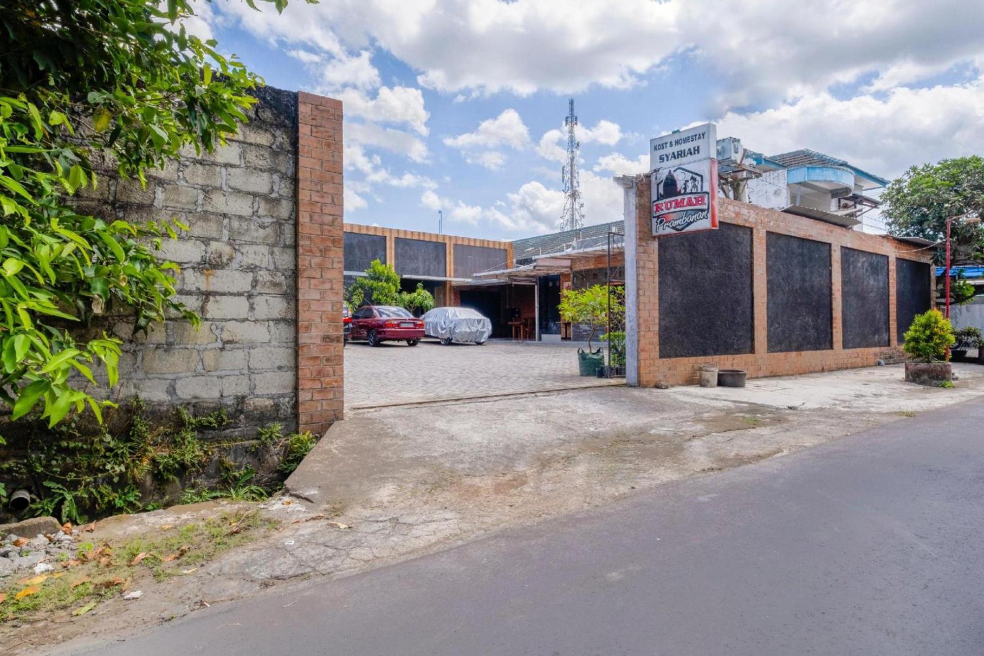 Hotel O Prambanan Near Prambanan Temple Εξωτερικό φωτογραφία
